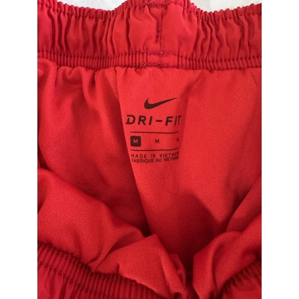 Nike Dri-Fit Women's Running Shorts Size Medium Lined Red, Small Flaw, 3